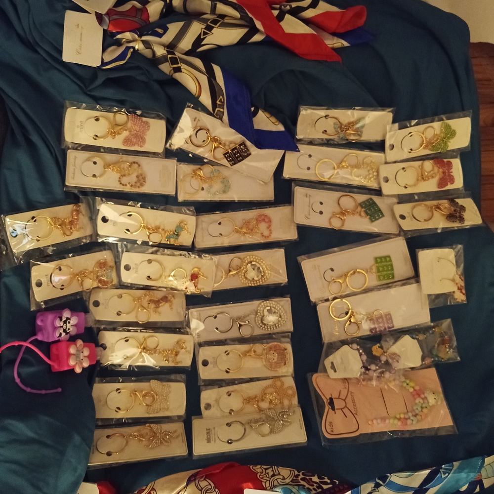 Assorted Keychain and Jewelry - Picture 1 of 2